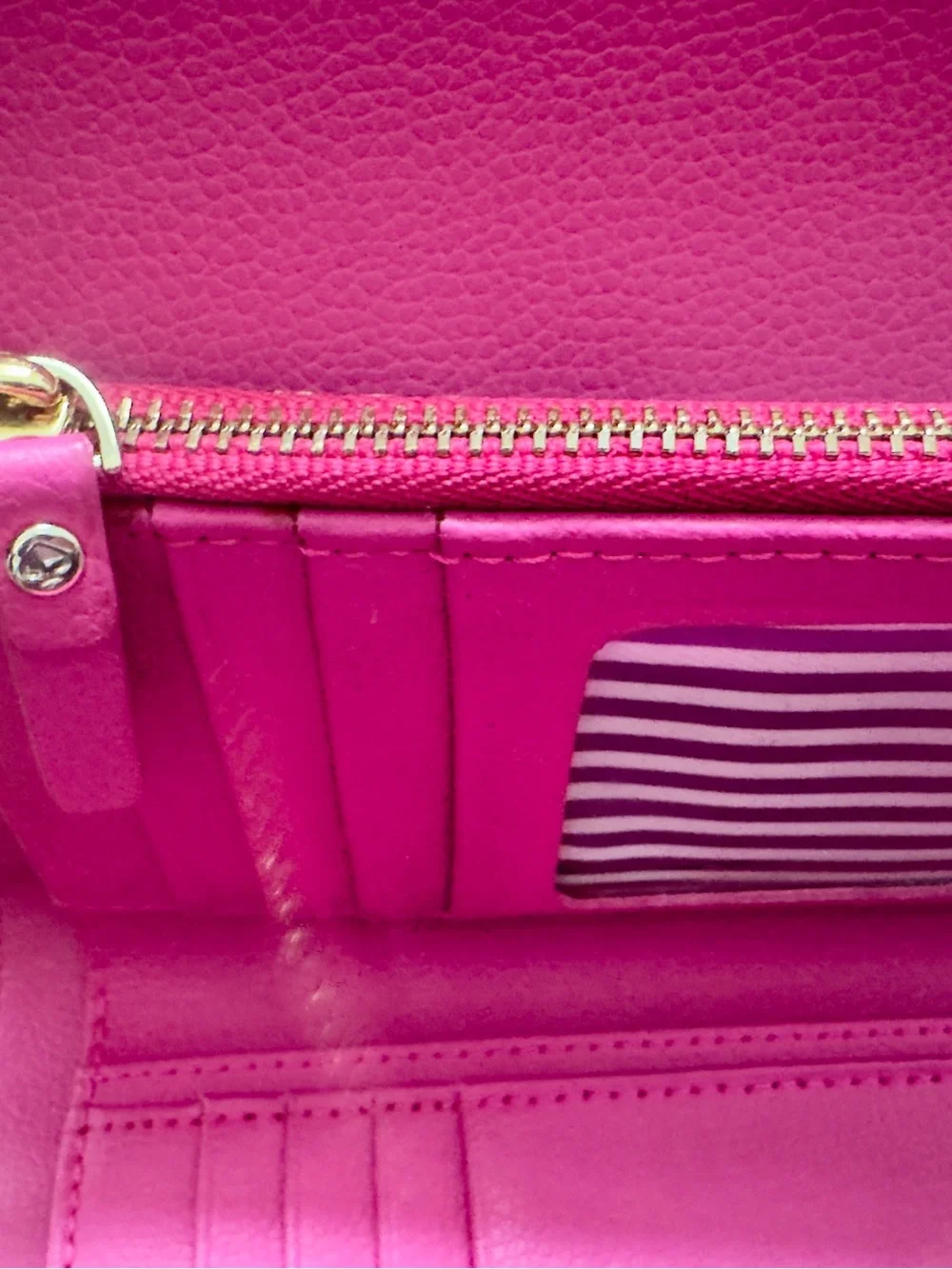 KATE SPADE Mahogany/Radish Lily Avenue Patent Leather Kieran Trifold Wallet